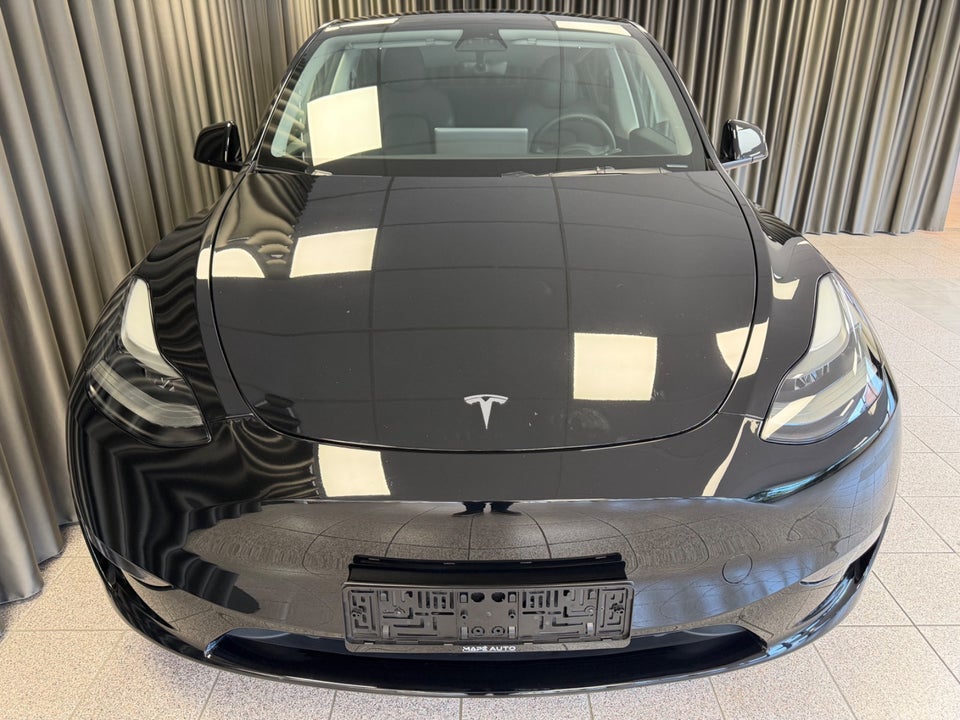 Tesla Model Y Long Range AWD 5d