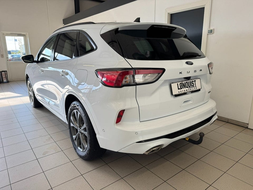 Ford Kuga 2,5 PHEV ST-Line X CVT 5d