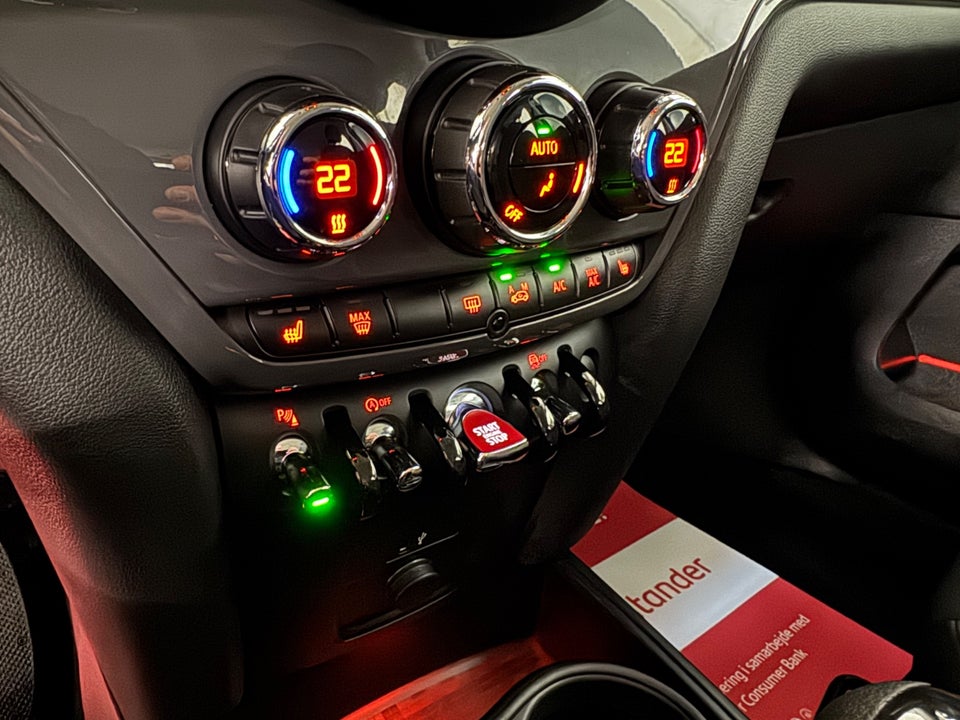 MINI Countryman Cooper 1,5 Essential aut. 5d