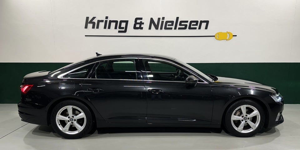 Audi A6 40 TDi Sport S-tr. 4d