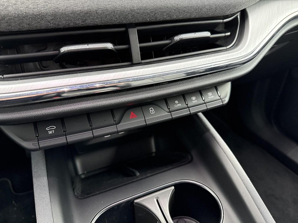 Skoda Enyaq 50 iV 5d