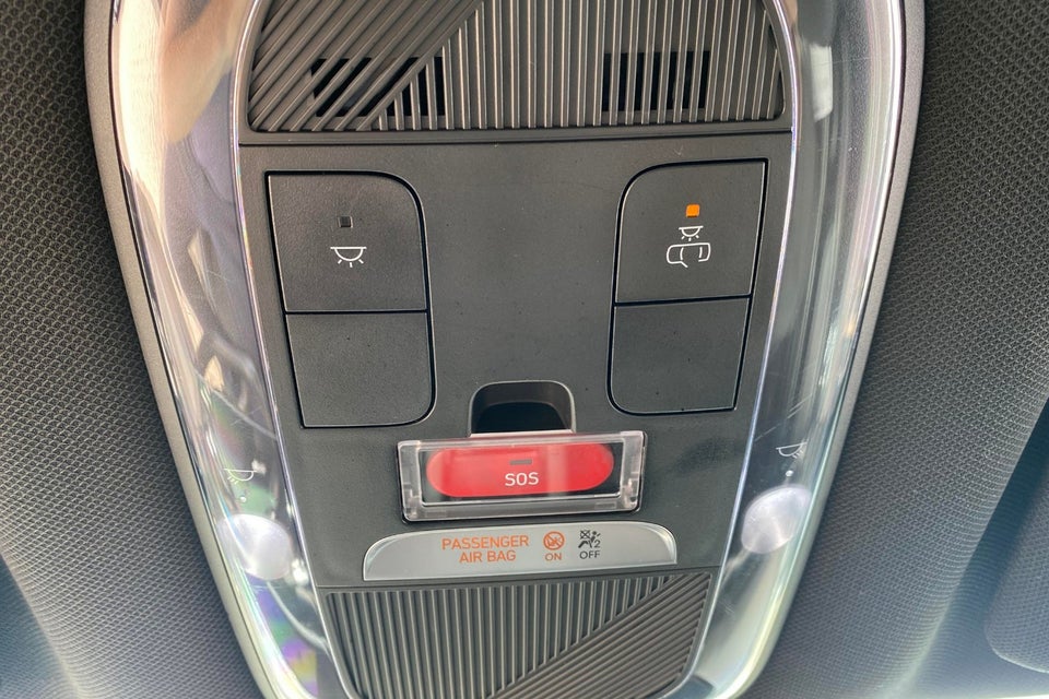 Hyundai Ioniq 6 77 Essential 4d