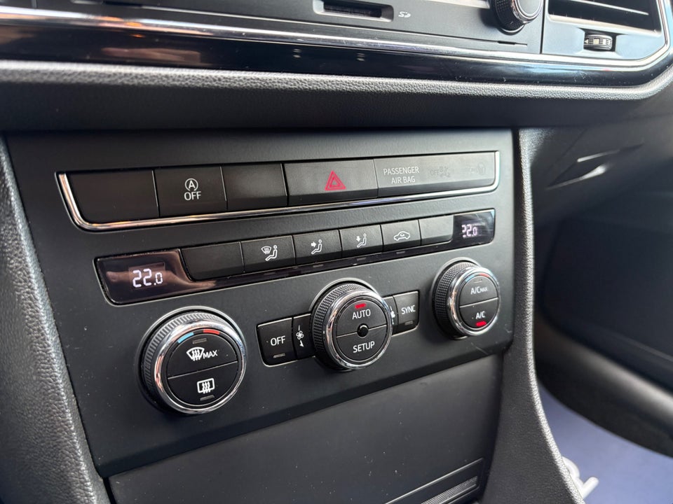 Seat Leon 1,6 TDi 105 Style 5d