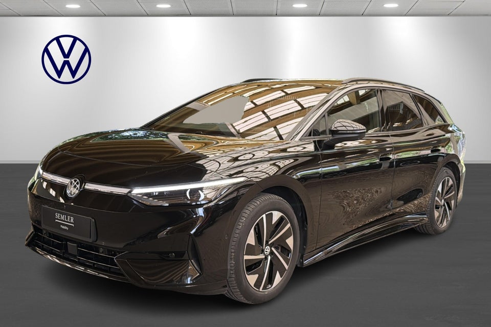 VW ID.7 77 Style+ Tourer 5d