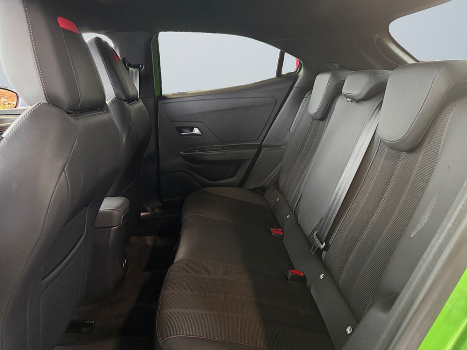 Opel Mokka-e 50 Elegance 5d