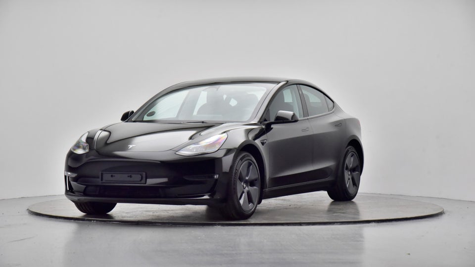 Tesla Model 3 Long Range RWD 4d