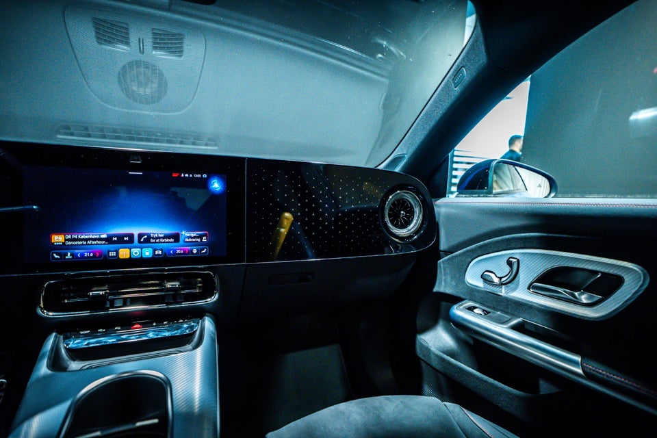 Mercedes CLA250+ electric AMG Premium 4d
