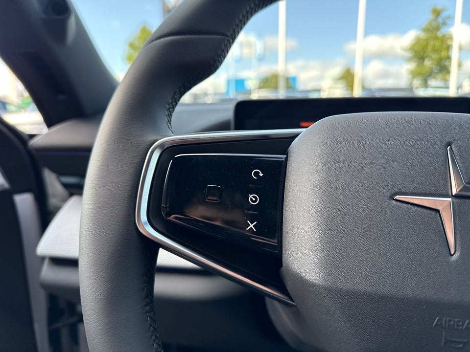 Polestar 4 Long Range AWD 5d