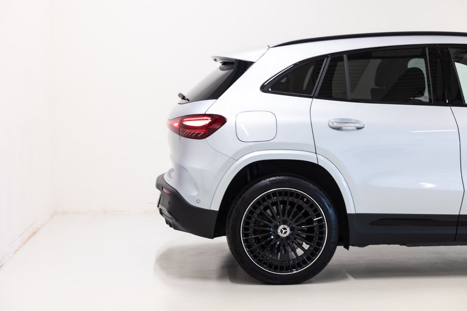 Mercedes EQA250+ AMG Premium 5d