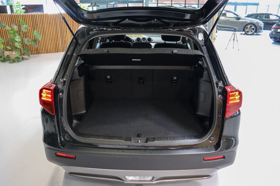Suzuki Vitara 1,4 mHybrid Active 5d