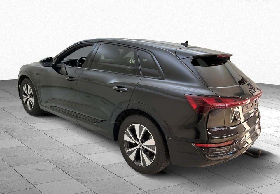 Audi Q8 e-tron 50 Advanced quattro 5d