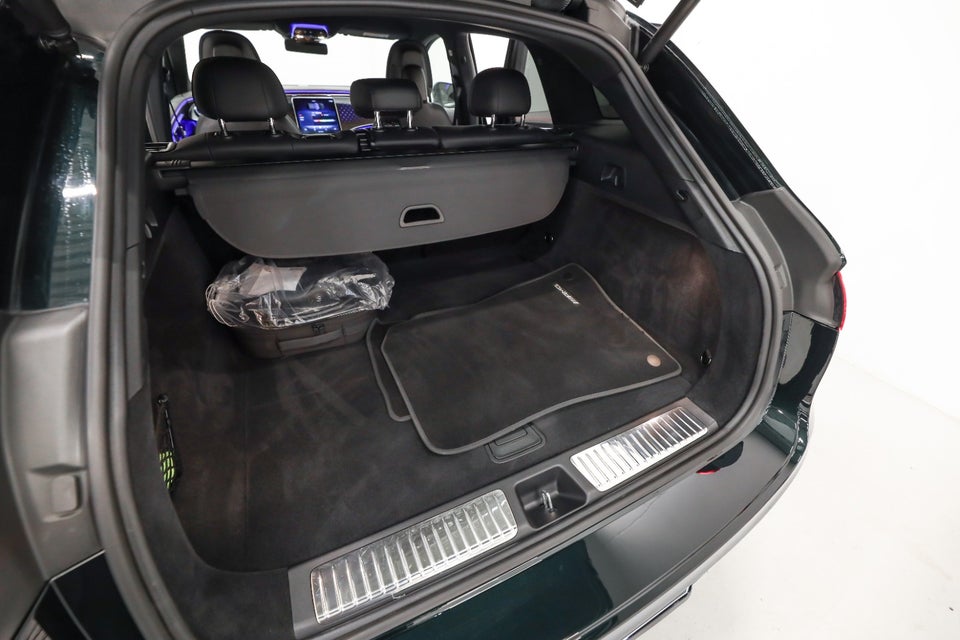 Mercedes EQE350 SUV AMG Advance Plus 4Matic 5d