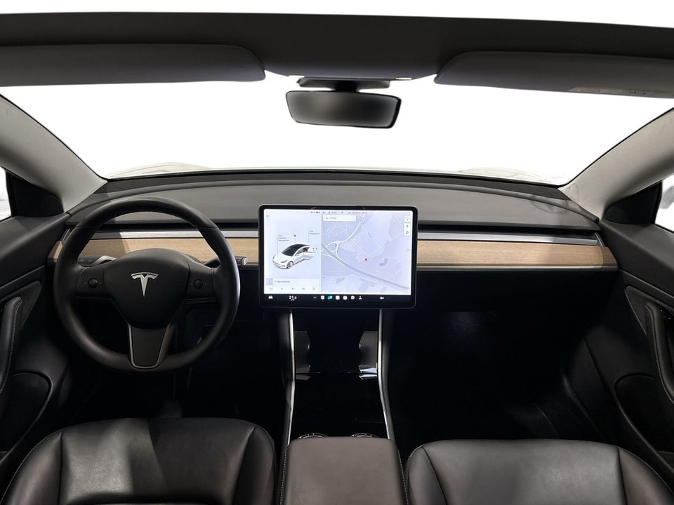 Tesla Model 3 Long Range AWD 4d