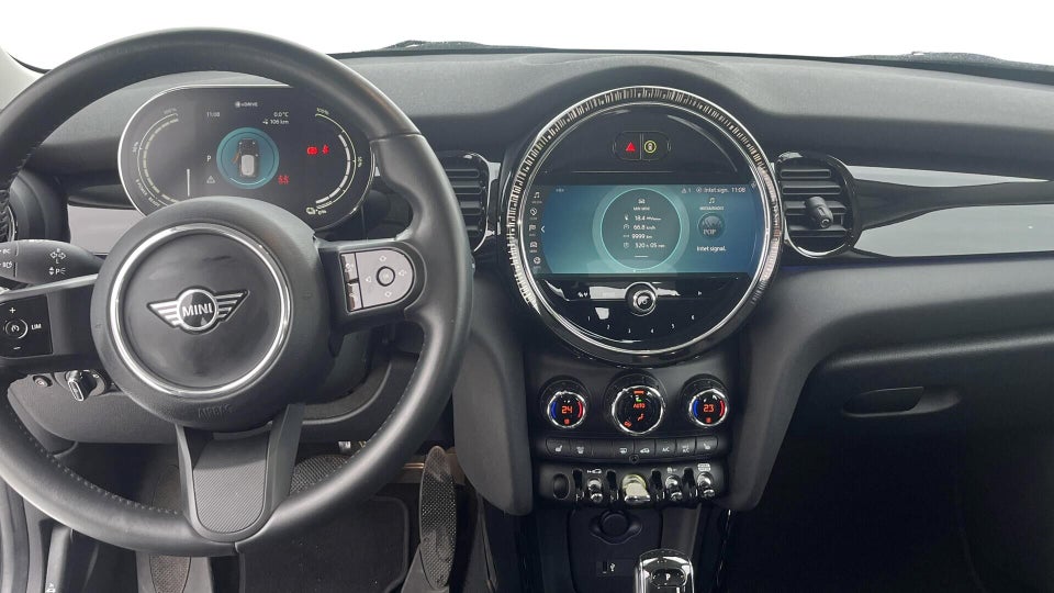 MINI Cooper SE Essential 3d