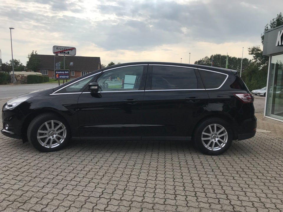 Ford S-MAX 2,0 EcoBlue Titanium aut. 7prs 5d