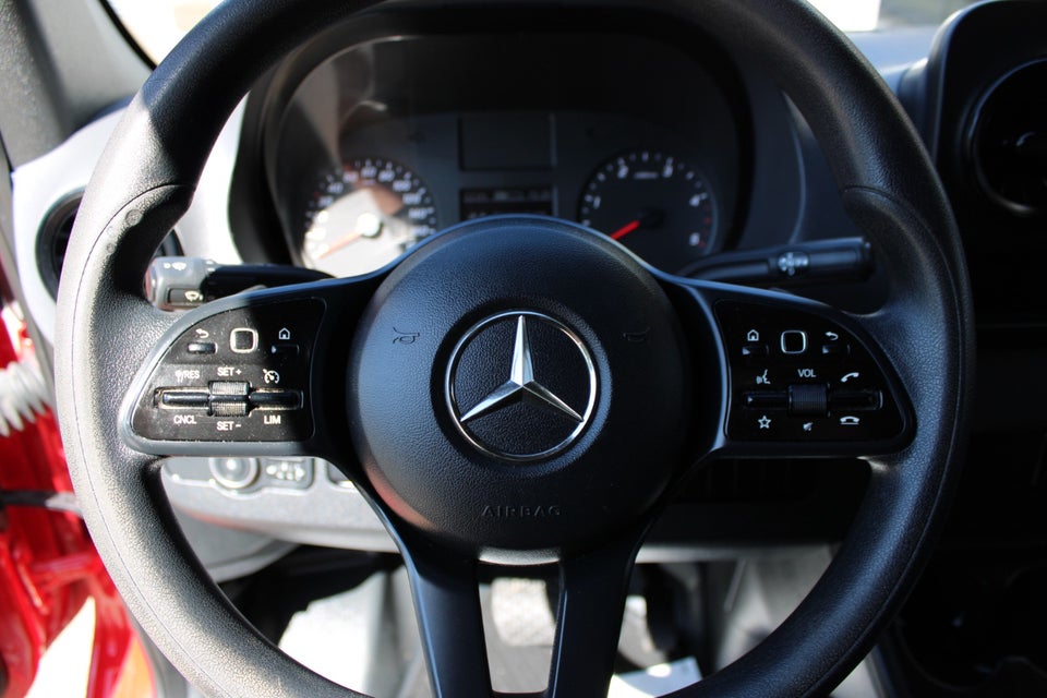 Mercedes Sprinter 317 2,0 CDi A2 Kassevogn aut. RWD