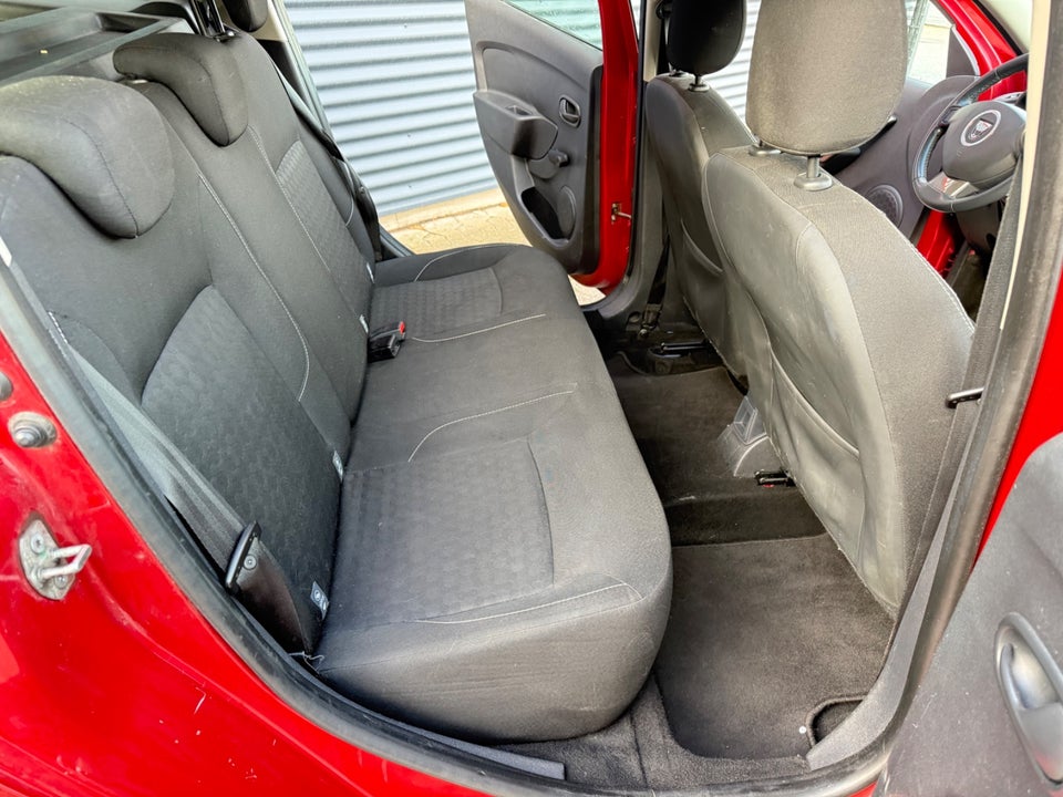 Dacia Logan 0,9 TCe 90 Ambiance MCV 5d