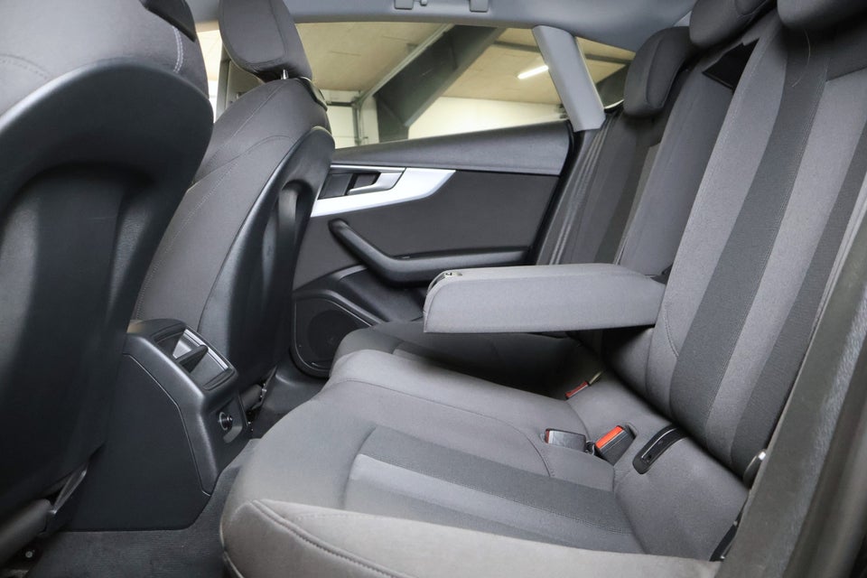 Audi A5 2,0 TFSi 190 S-line Sportback S-tr. 5d