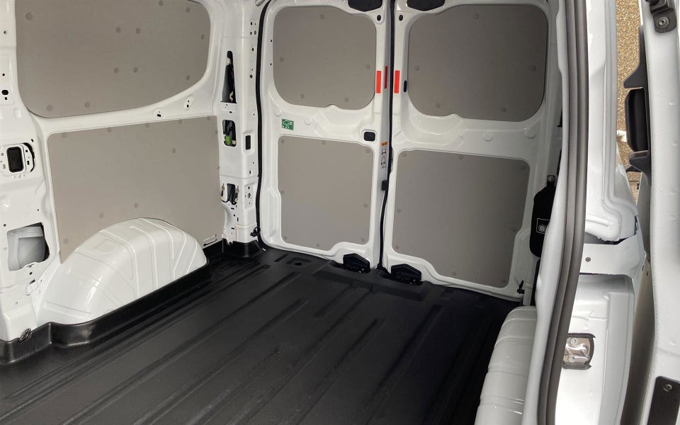 Ford Transit Custom 320L 2,5 PHEV Limited CVT