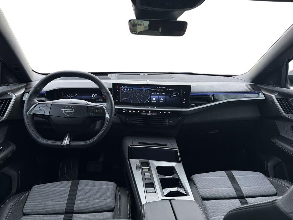 Opel Grandland-e 73 GS Sky 5d