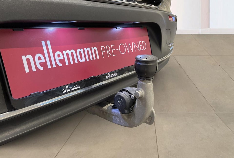 Mercedes EQA300 Progressive 4Matic 5d