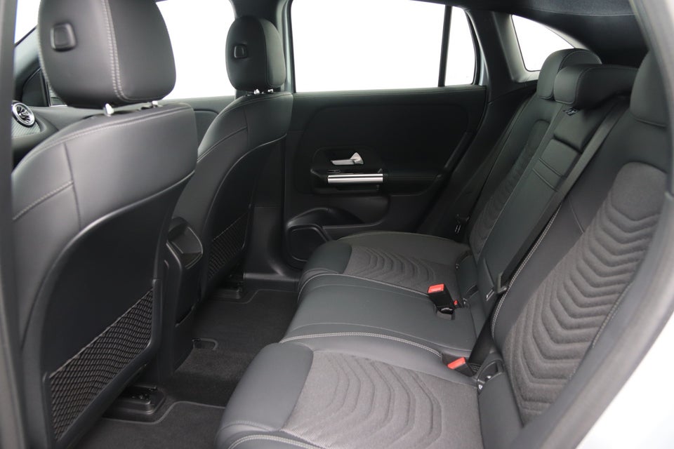 Mercedes EQA250 Progressive 5d