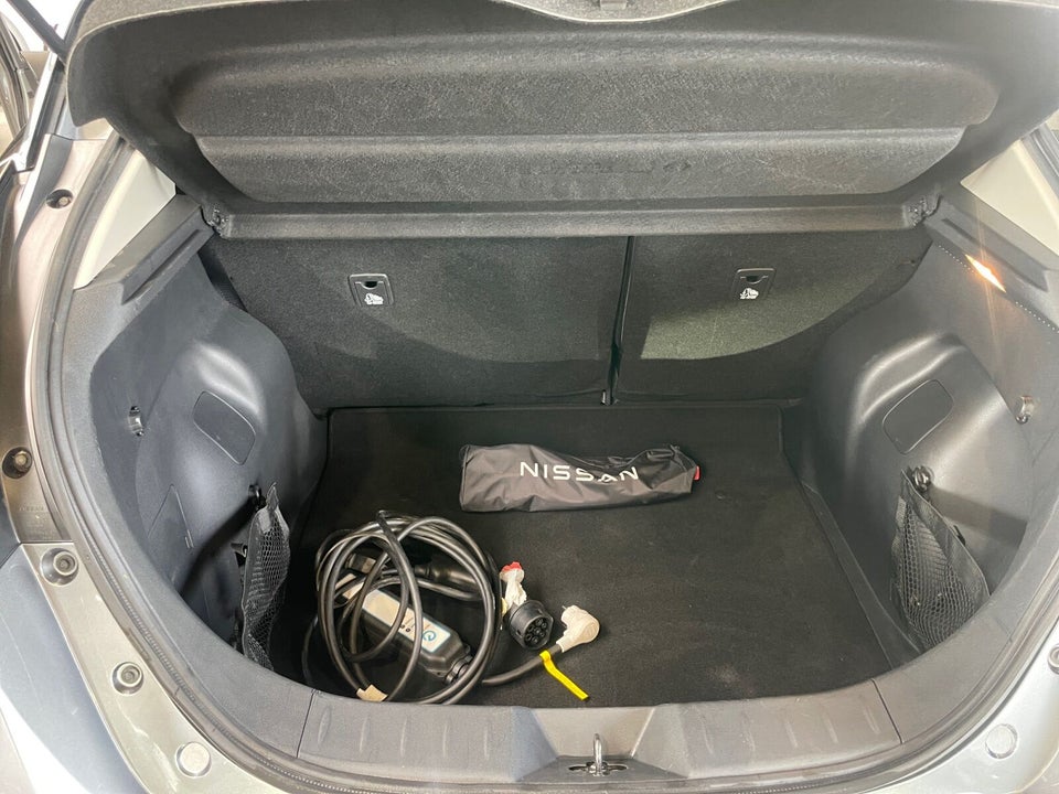 Nissan Leaf 40 Acenta 5d