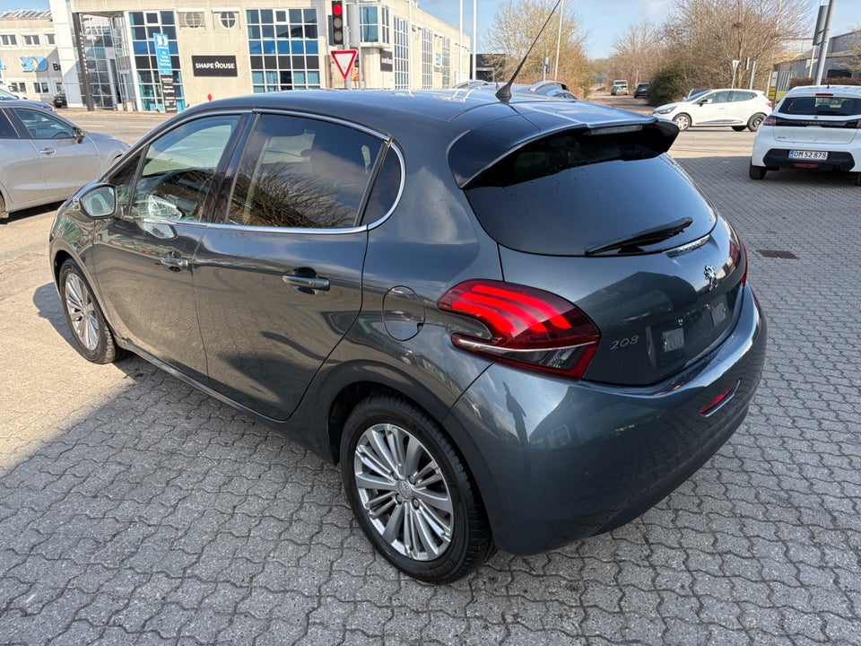 Peugeot 208 1,6 BlueHDi 100 Desire 5d