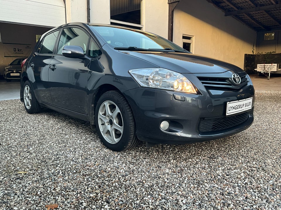 Toyota Auris 1,6 T2 5d