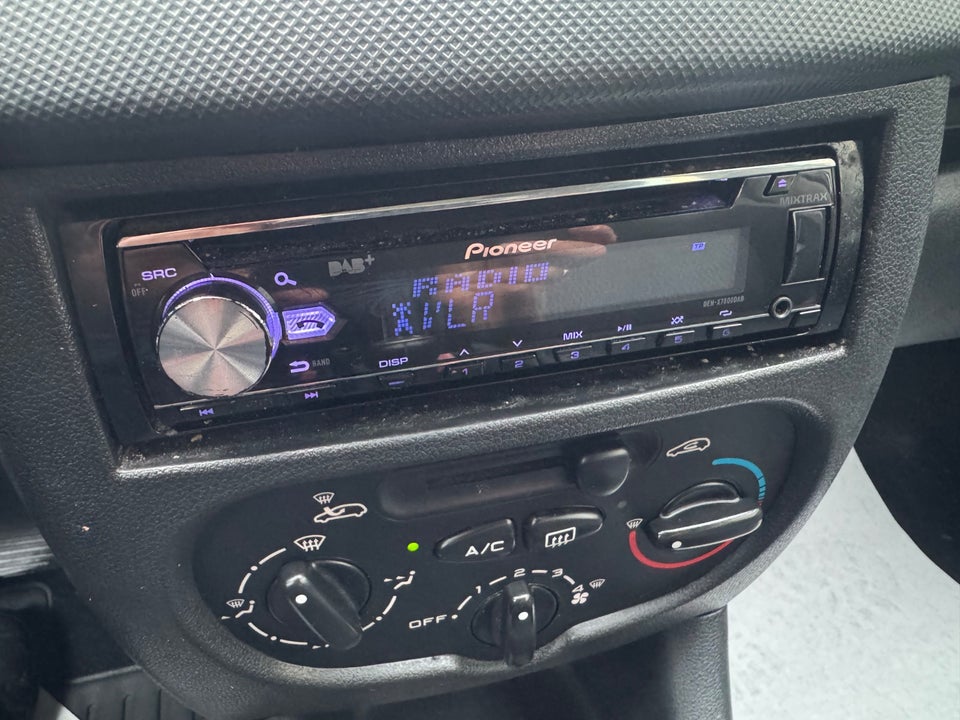 Peugeot 206+ 1,4 HDi 68 5d