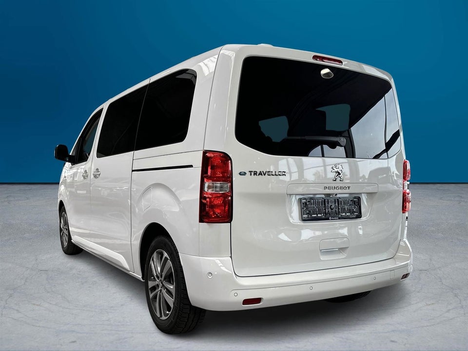 Peugeot e-Traveller 75 L2 VIP