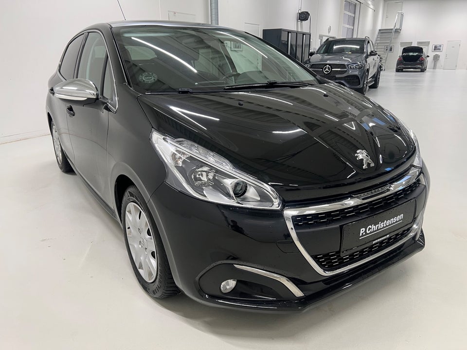 Peugeot 208 1,6 BlueHDi 100 Desire Sky 5d