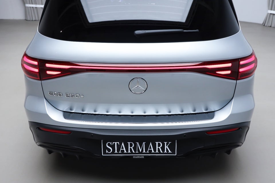 Mercedes EQB250+ AMG Premium 5d