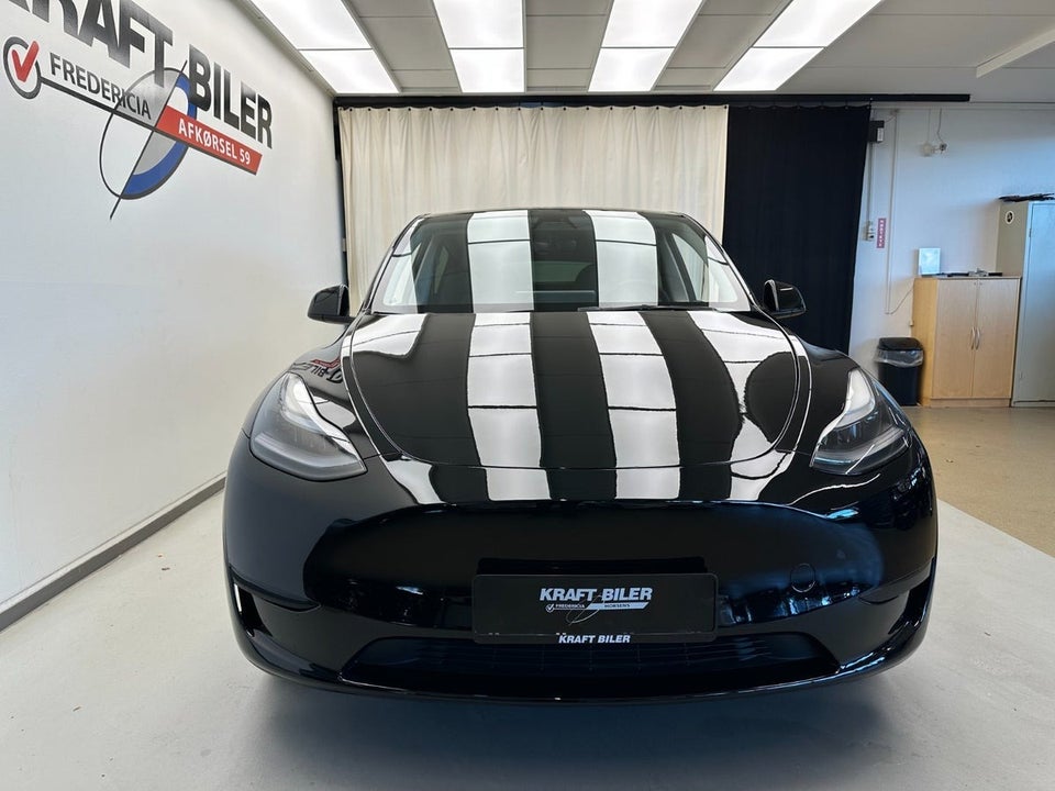 Tesla Model Y RWD 5d