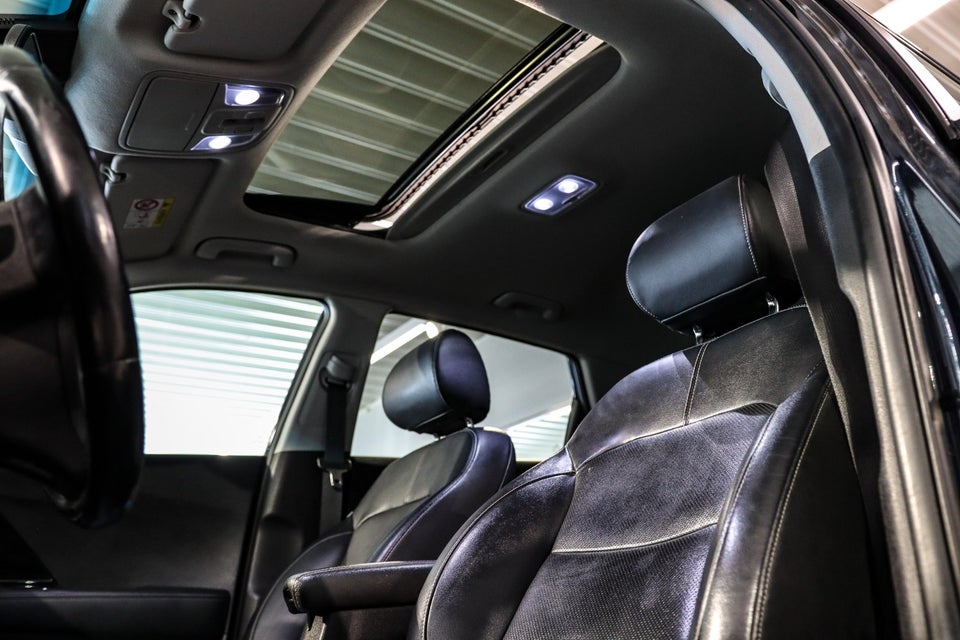 Kia Niro 1,6 HEV Advance DCT 5d