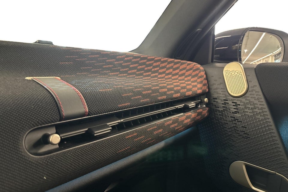 MINI Cooper SE JCW Trim XL 3d