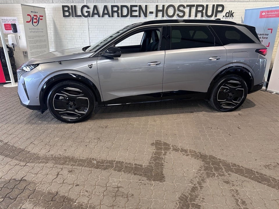 Peugeot e-5008 77 GT Pack AWD 7prs 5d