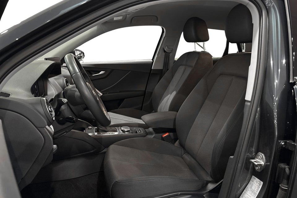 Audi Q2 35 TFSi Prestige S-tr. 5d