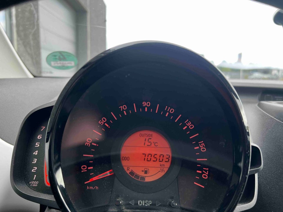 Peugeot 108 1,0 e-VTi 69 Allure TOP! 5d