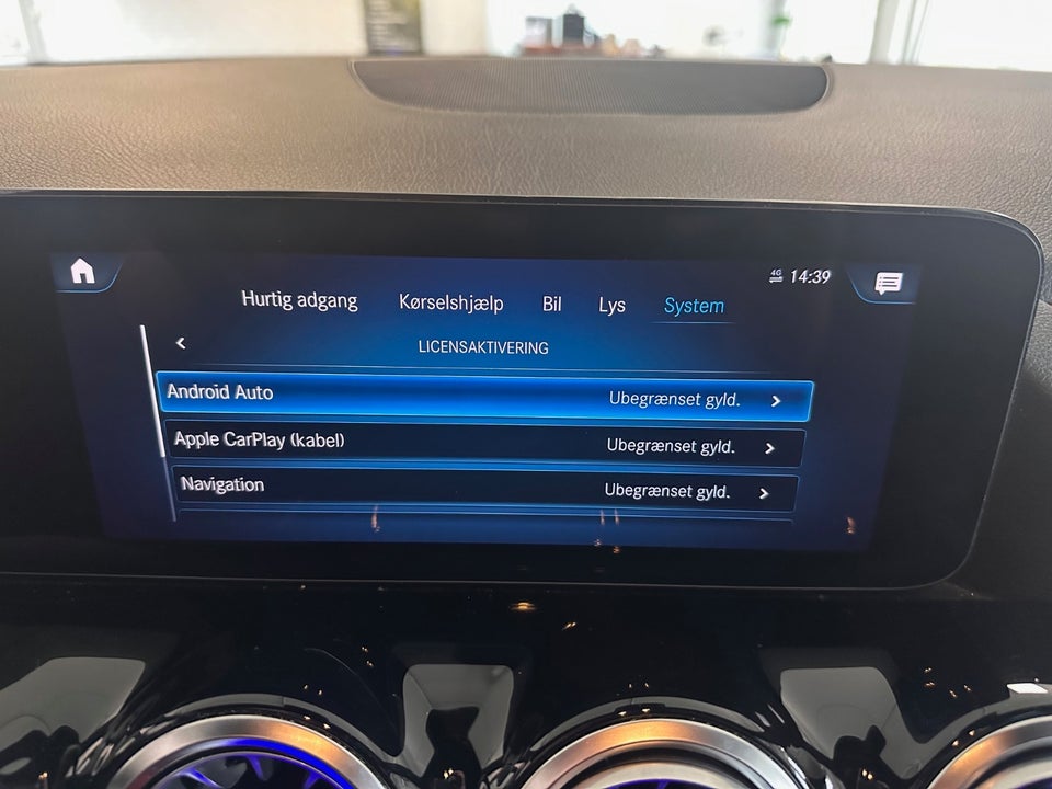 Mercedes EQA250+ Progressive 5d