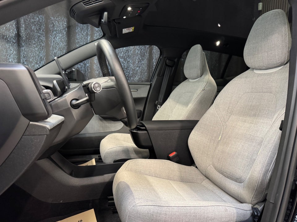 Volvo EX30 Twin Performance Ultra 5d