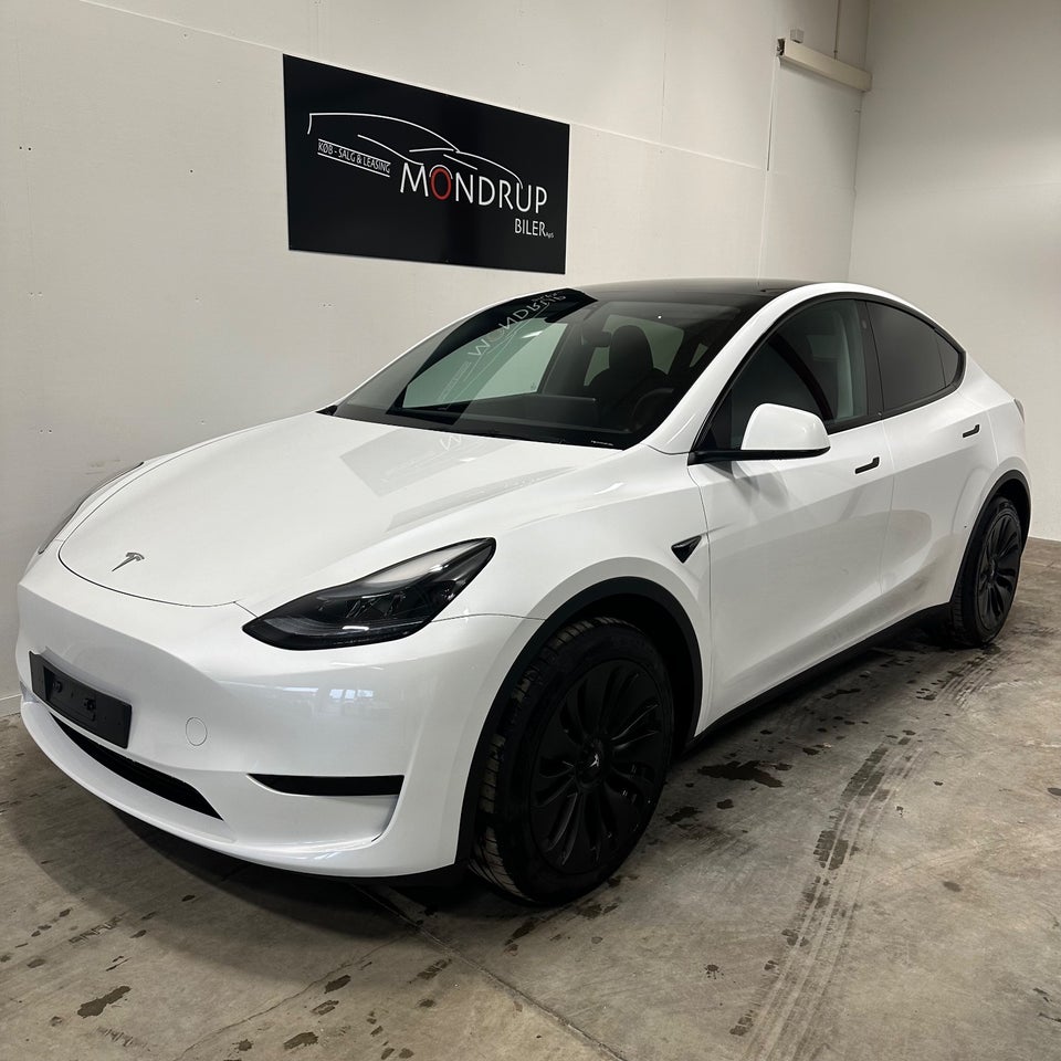 Tesla Model Y RWD 5d