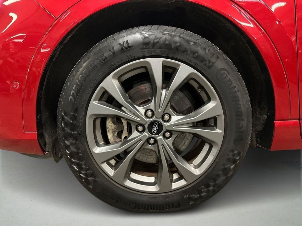 Ford Kuga 2,5 PHEV ST-Line X CVT 5d