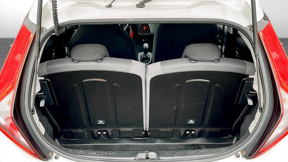 Toyota Aygo 1,0 VVT-i x-press 5d