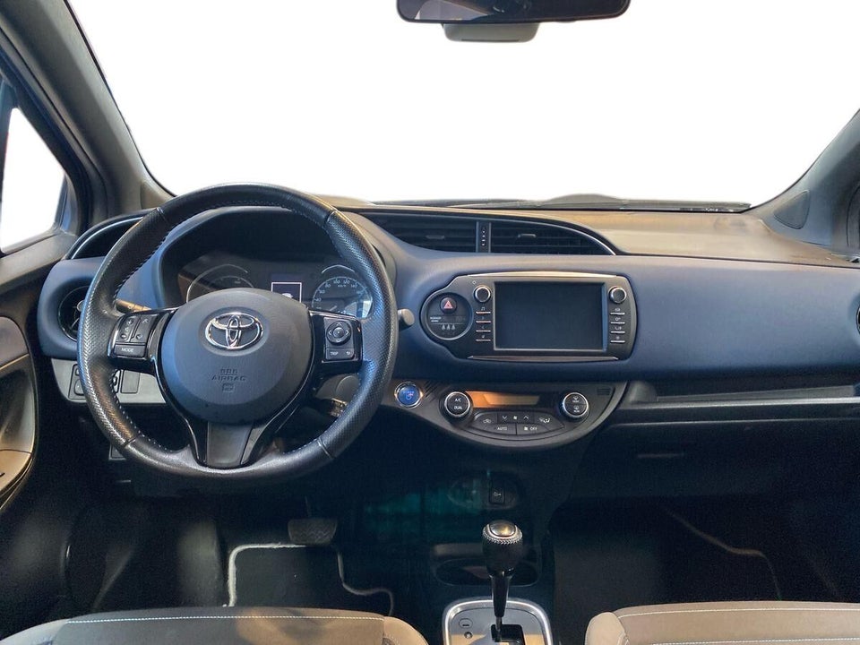 Toyota Yaris 1,5 Hybrid Flavour e-CVT 5d
