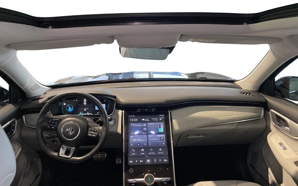 MG Marvel R Luxury 5d