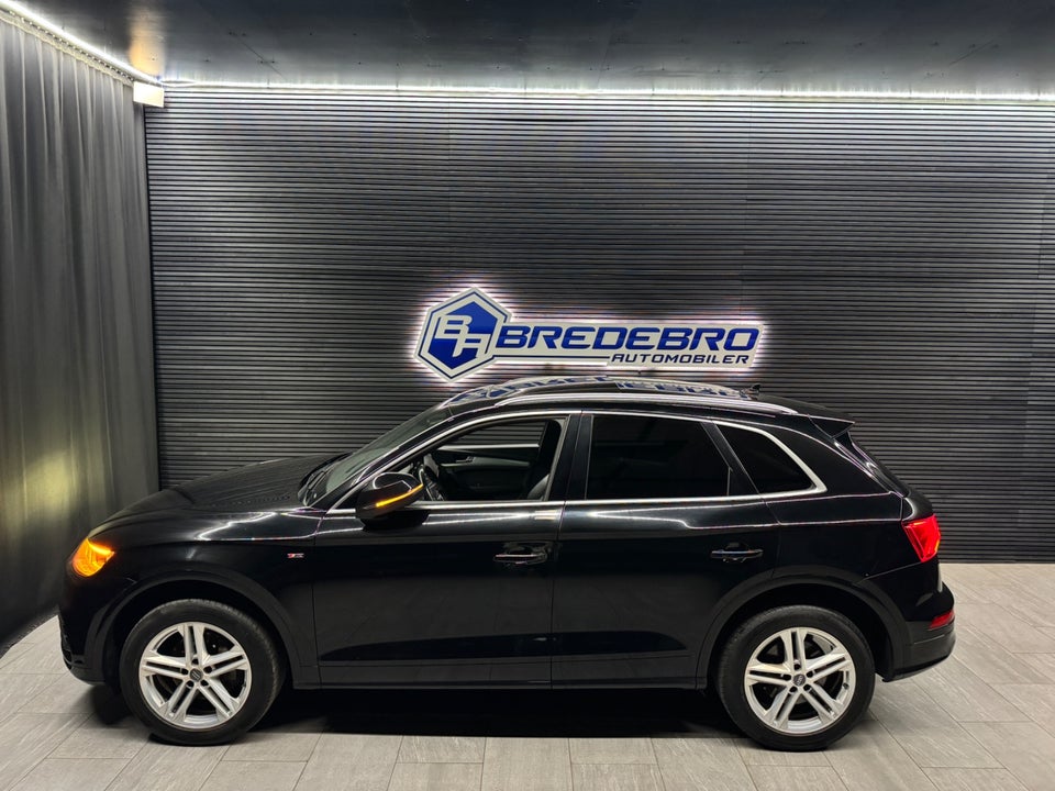 Audi Q5 2,0 TDi 190 S-line quattro S-tr. 5d