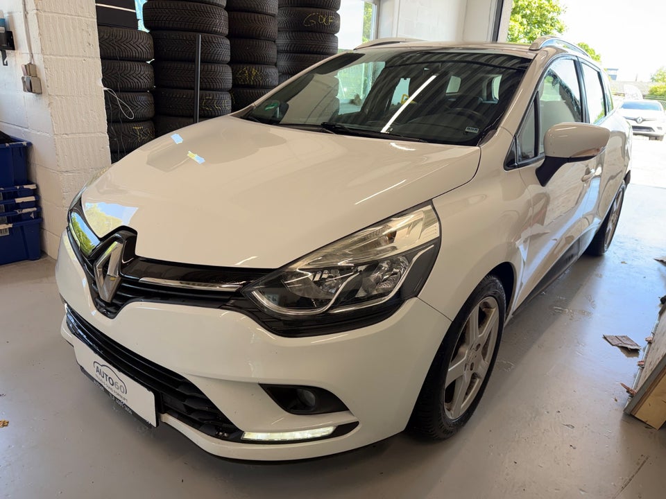 Renault Clio IV 1,5 dCi 90 Zen Sport Tourer 5d