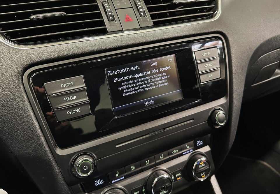 Skoda Octavia 1,6 TDi 110 Ambition 5d