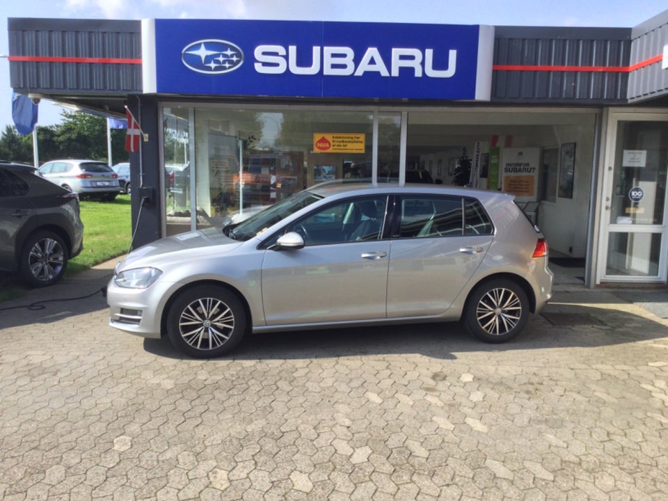 VW Golf VII 1,4 TSi 125 Allstar BMT 5d